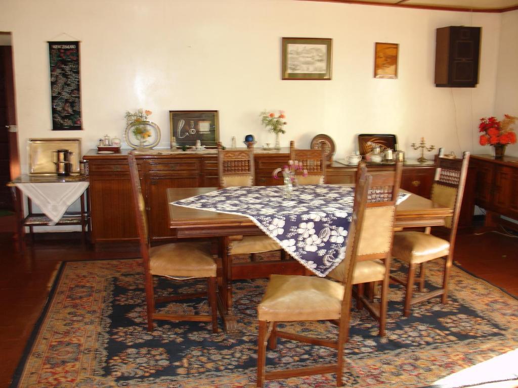 Hotel Victoria Hanga Roa Extérieur photo