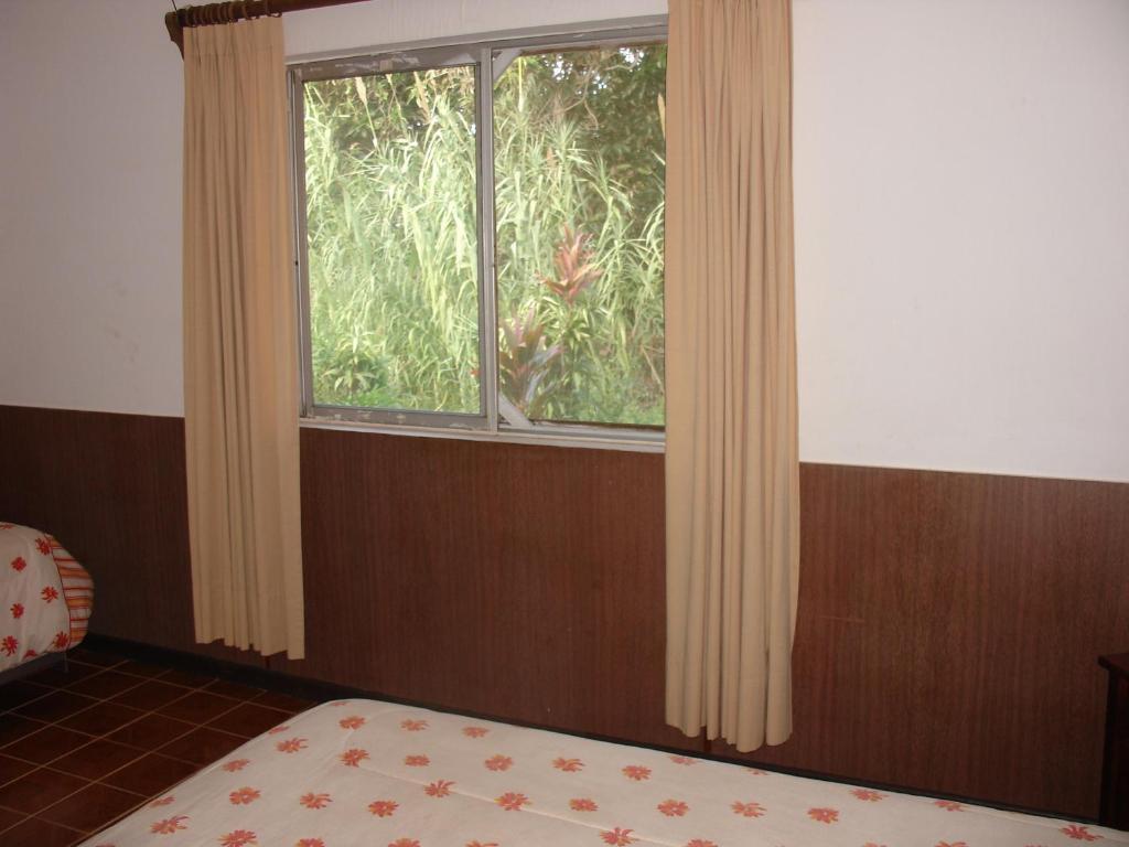 Hotel Victoria Hanga Roa Chambre photo